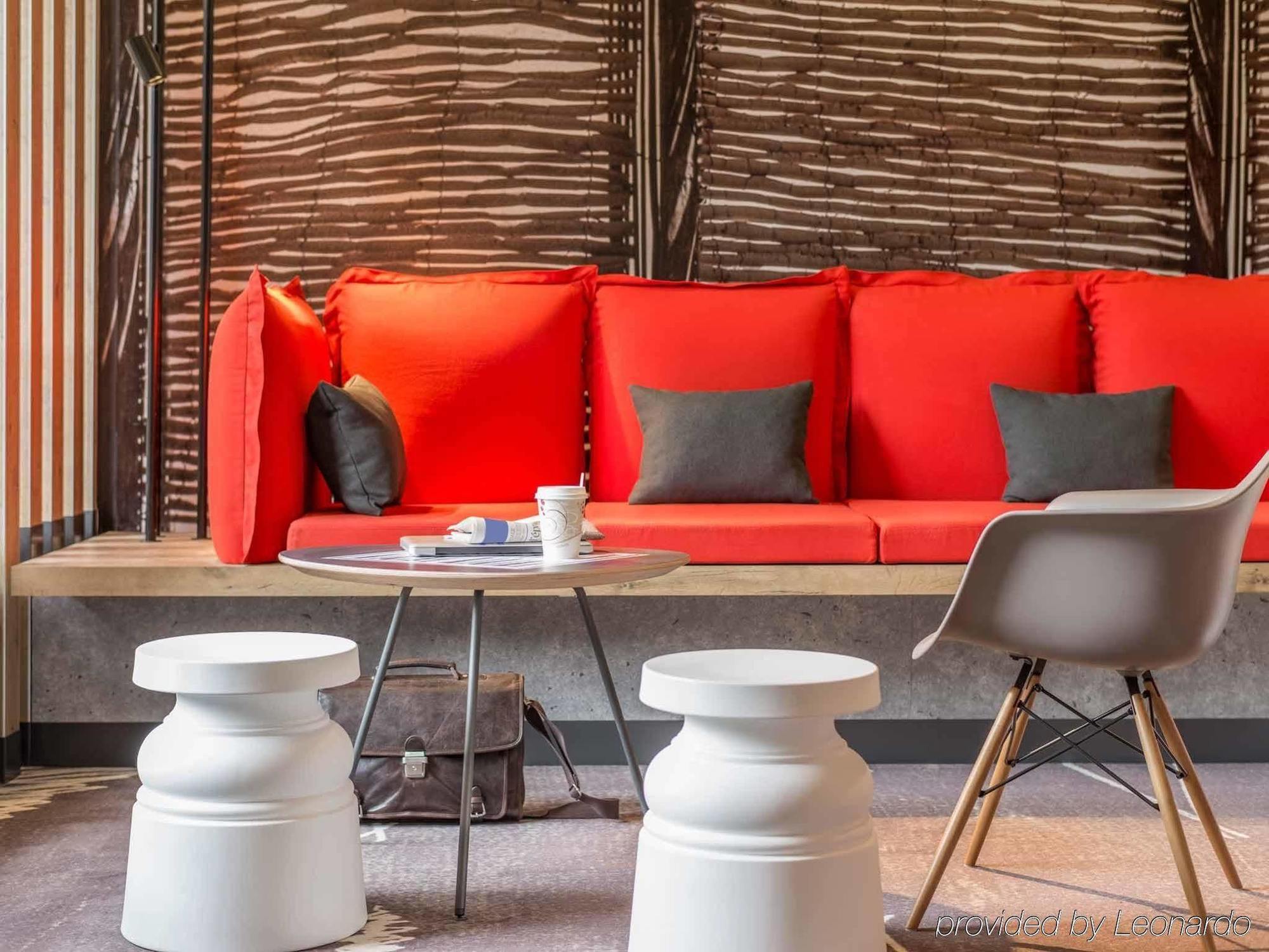 Ibis Nantes Centre Tour Bretagne Hotel Eksteriør billede